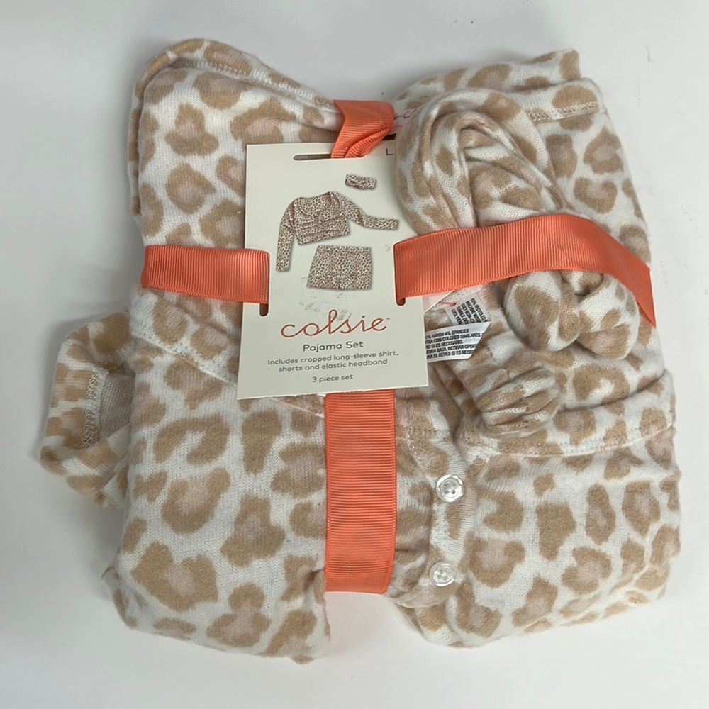 Colsie 3 pc sleep set. 1677